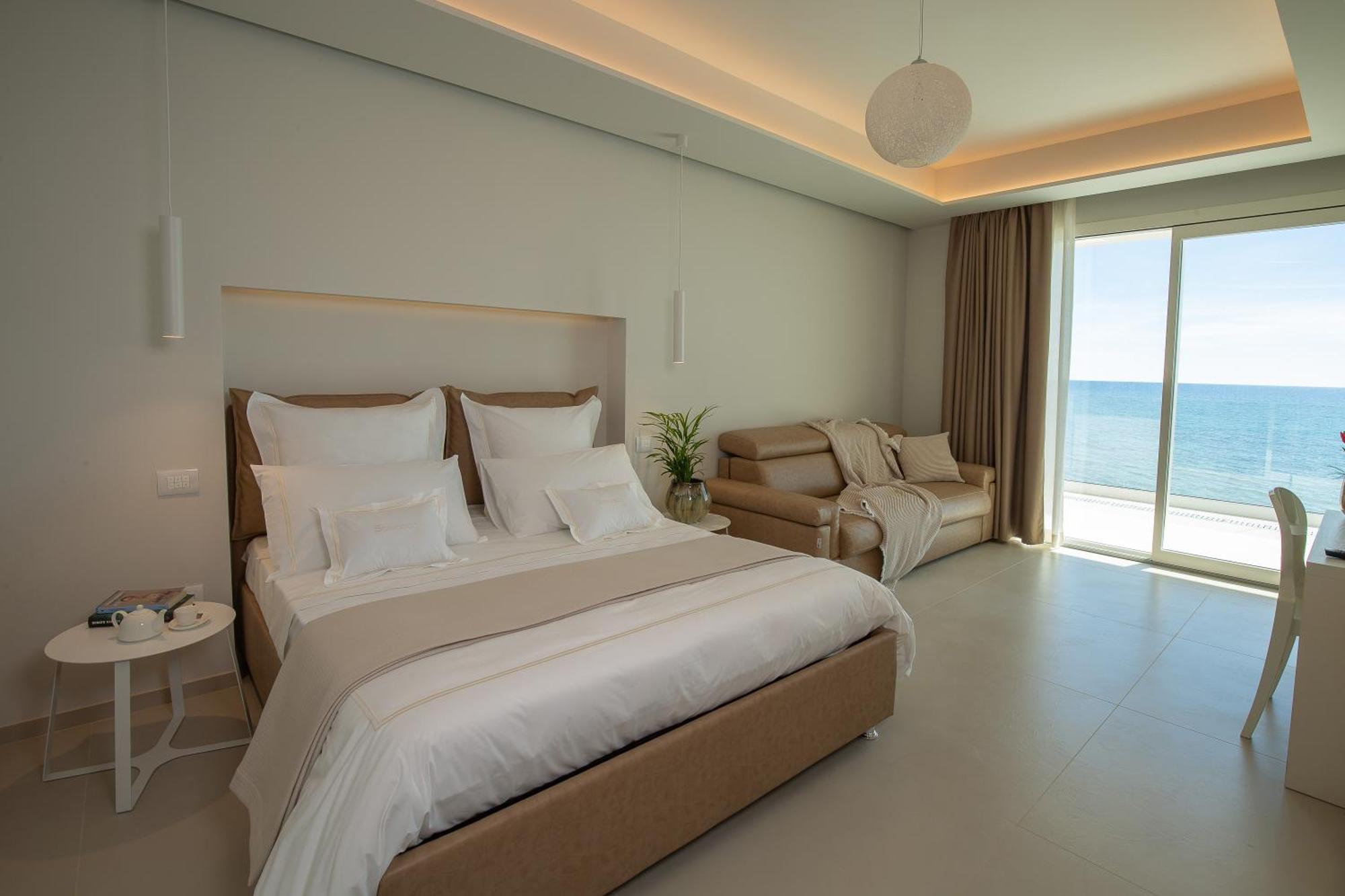 Scirocco Boutique Eco Hotel Torre Pali Exterior photo
