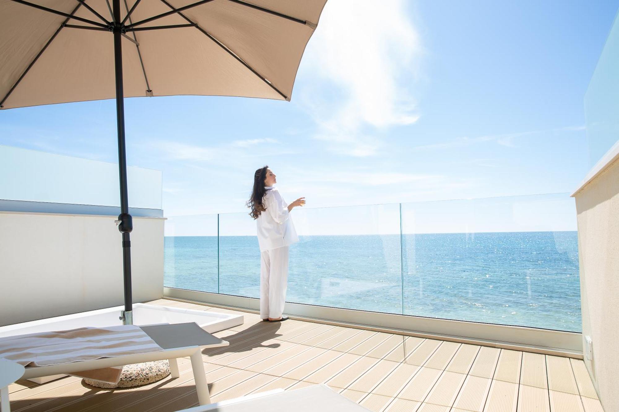 Scirocco Boutique Eco Hotel Torre Pali Exterior photo